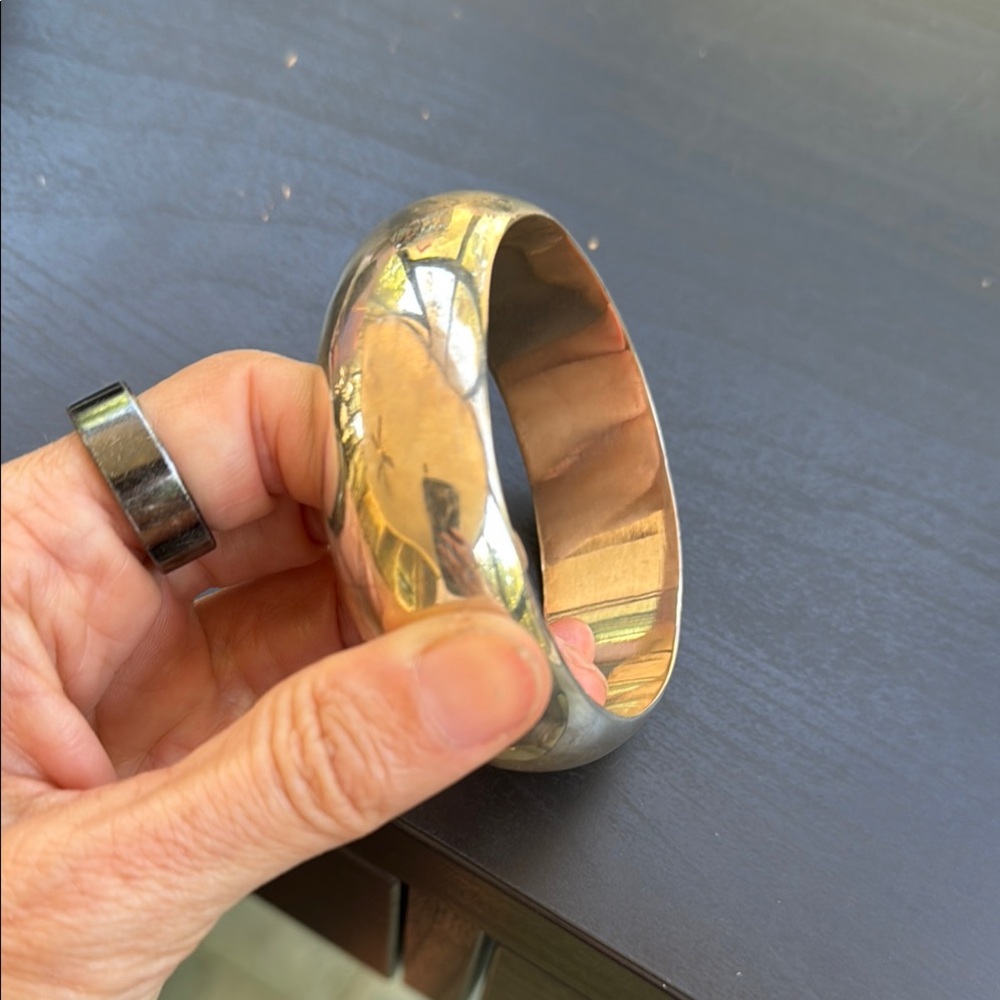 Sterling Silver Bangle Bracelet.